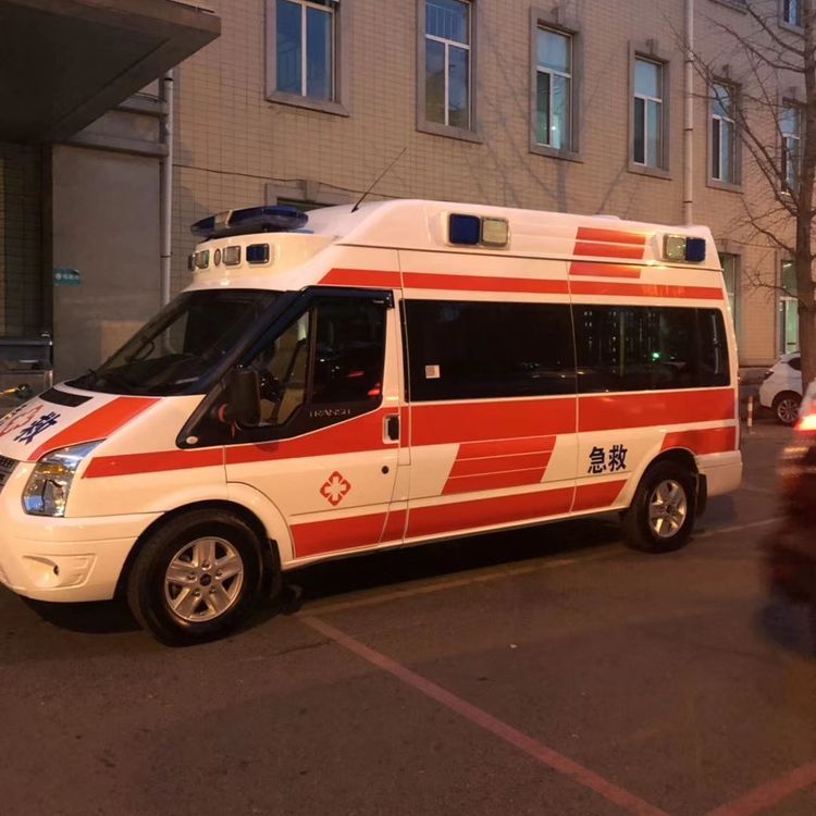 双滦夜间租赁救护车护送病人转院：安全转运的 8 大核心注意事项